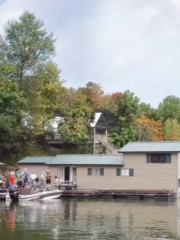 floating cabins